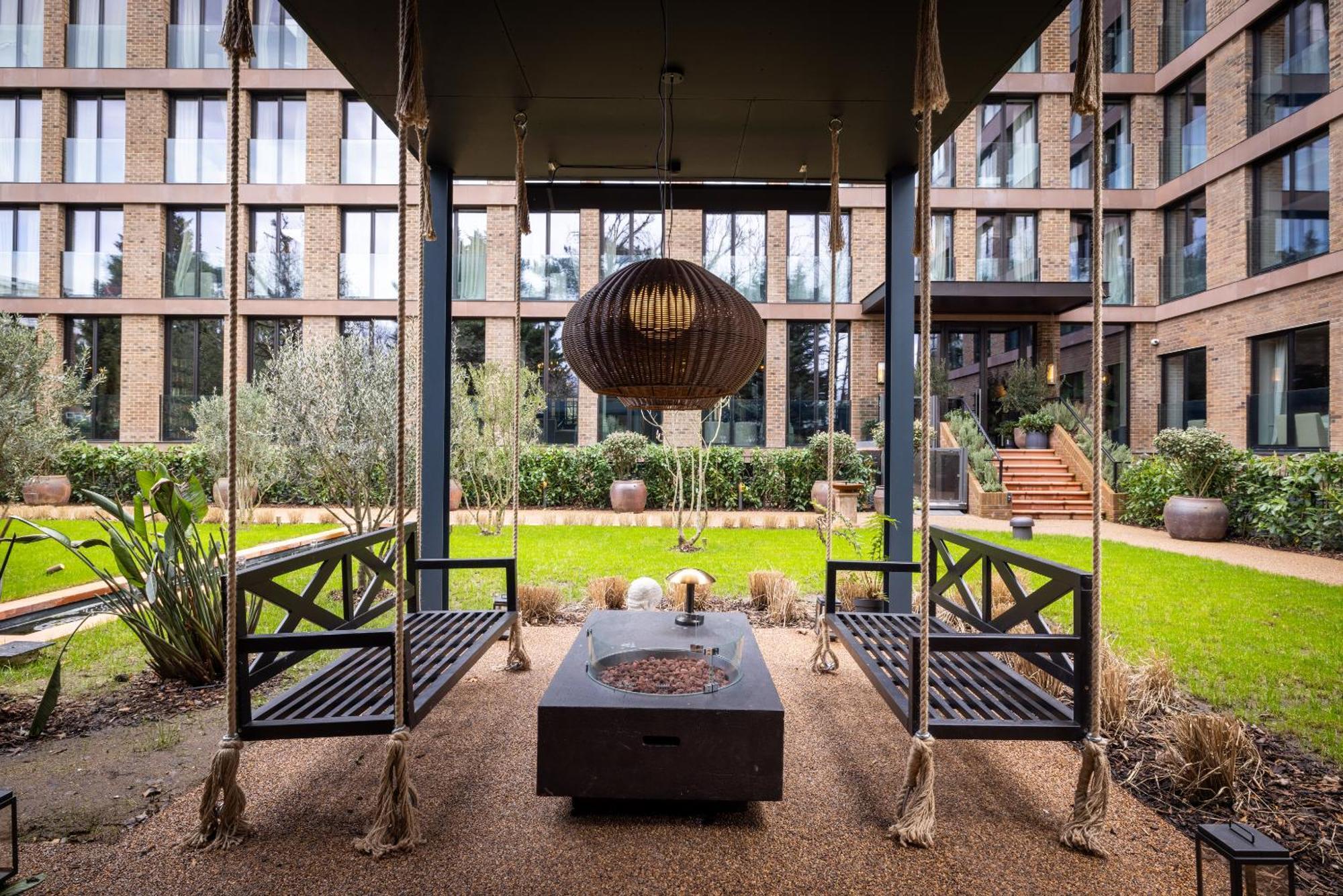 The Brondesbury By Nestor Leilighet London Eksteriør bilde