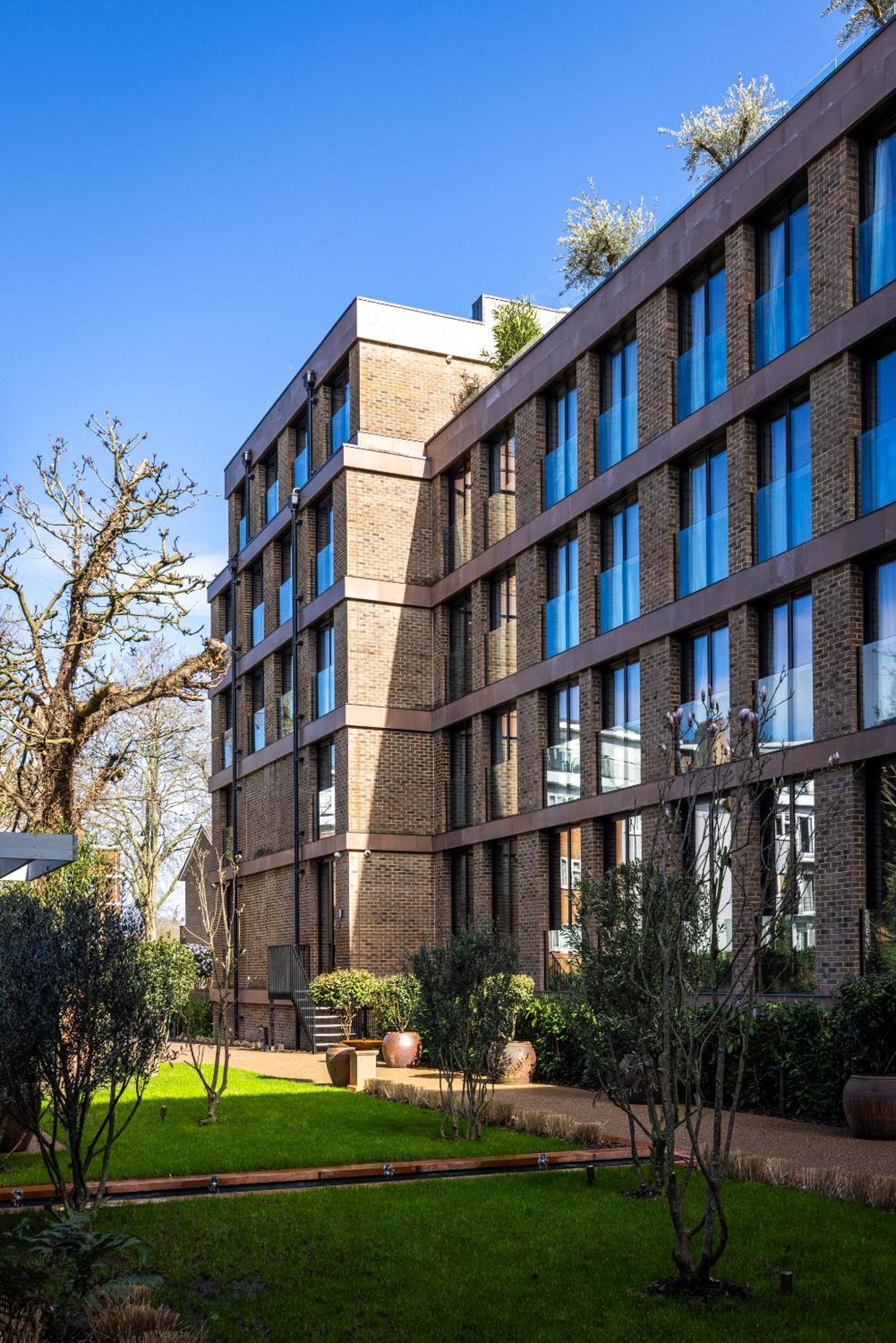 The Brondesbury By Nestor Leilighet London Eksteriør bilde